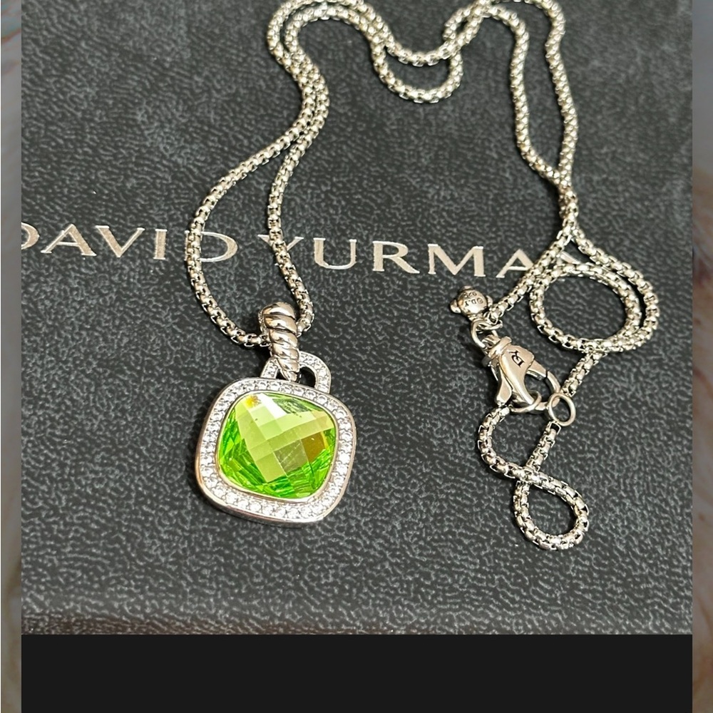 David Yurman Petite Albion Pendant Necklace Green Topaz with Diamonds 18" - Picture 2 of 4